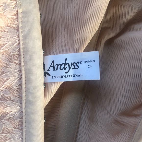 Body Magic - Picture 3 of 6